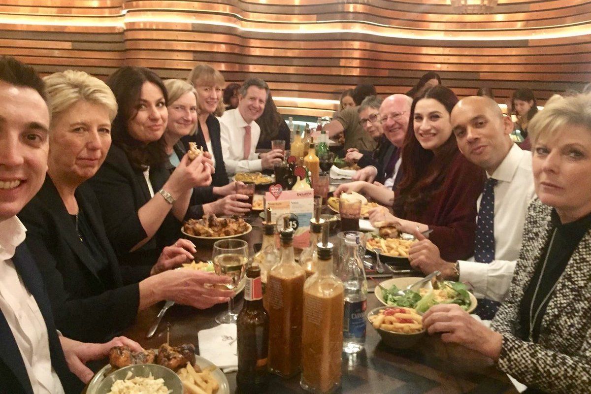 Independent group Nandos