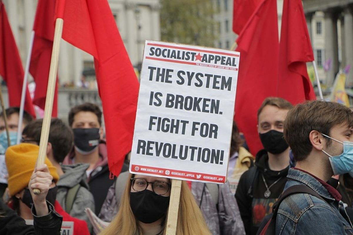 Fight for revolution placard