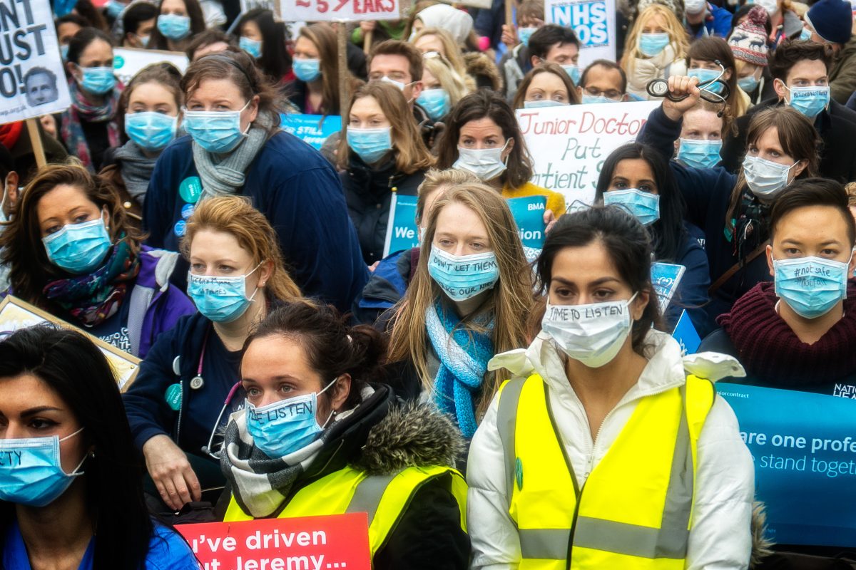 Doctors put on masks and observed three minutes' silence.