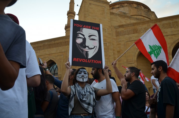 Lebanon revolution2