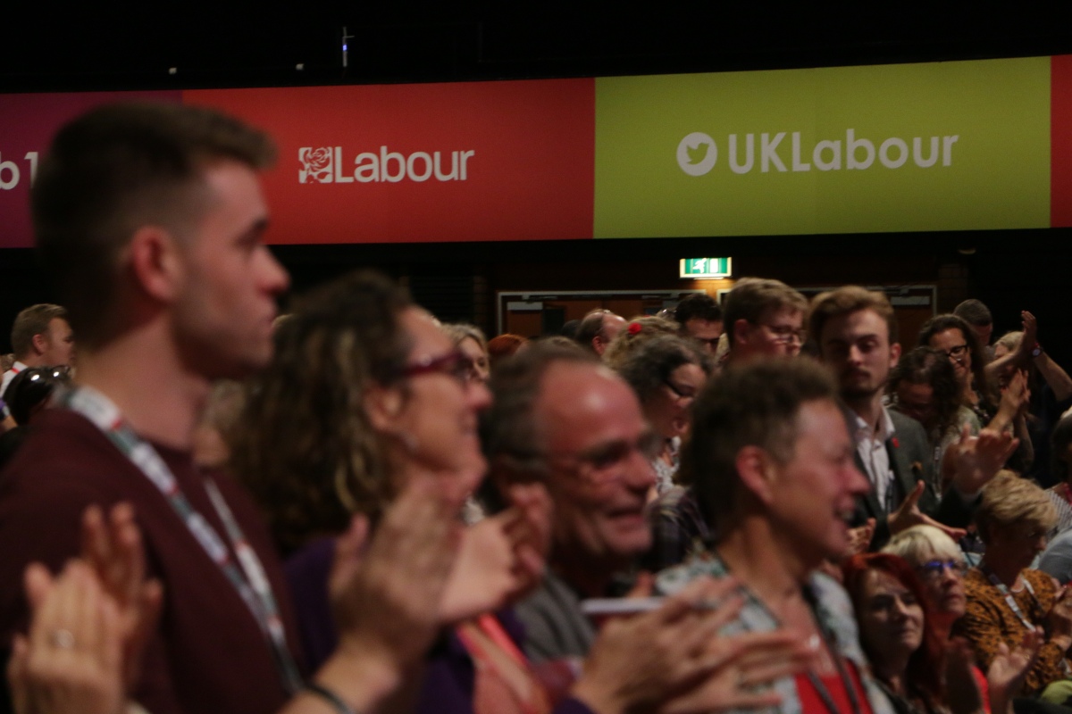 Conference 2019 delegates applause