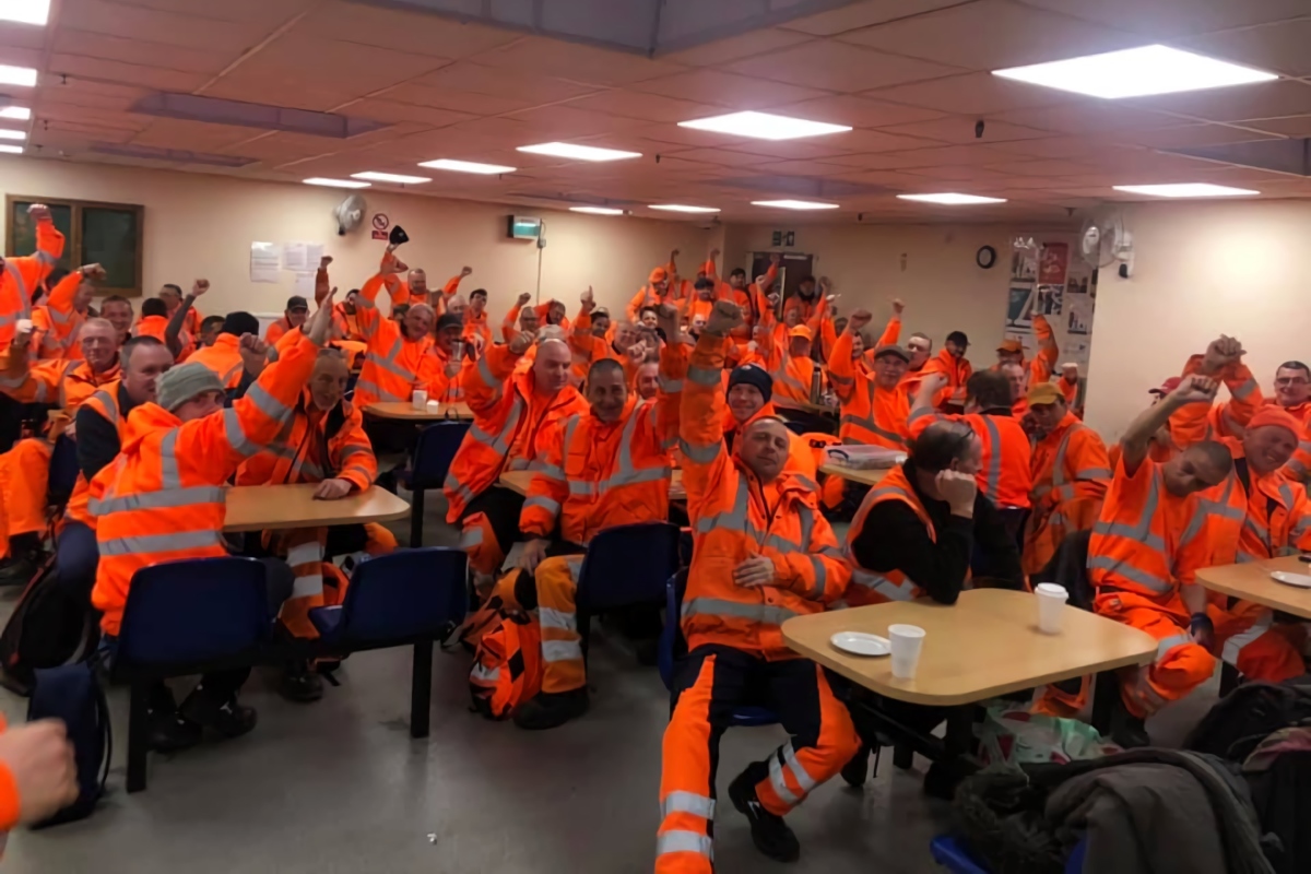 Bexley bin workers