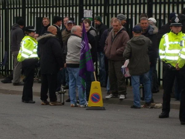 leeds_refuse_strike_5th_october_022.jpg