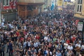 Turkey: mass movement against government – general strike needed