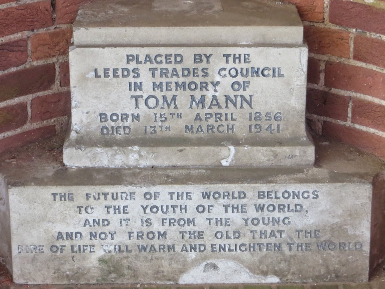 tom mann plaque