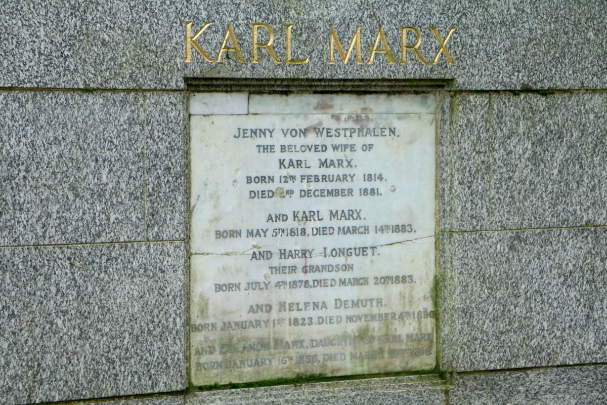 Marx grave 1