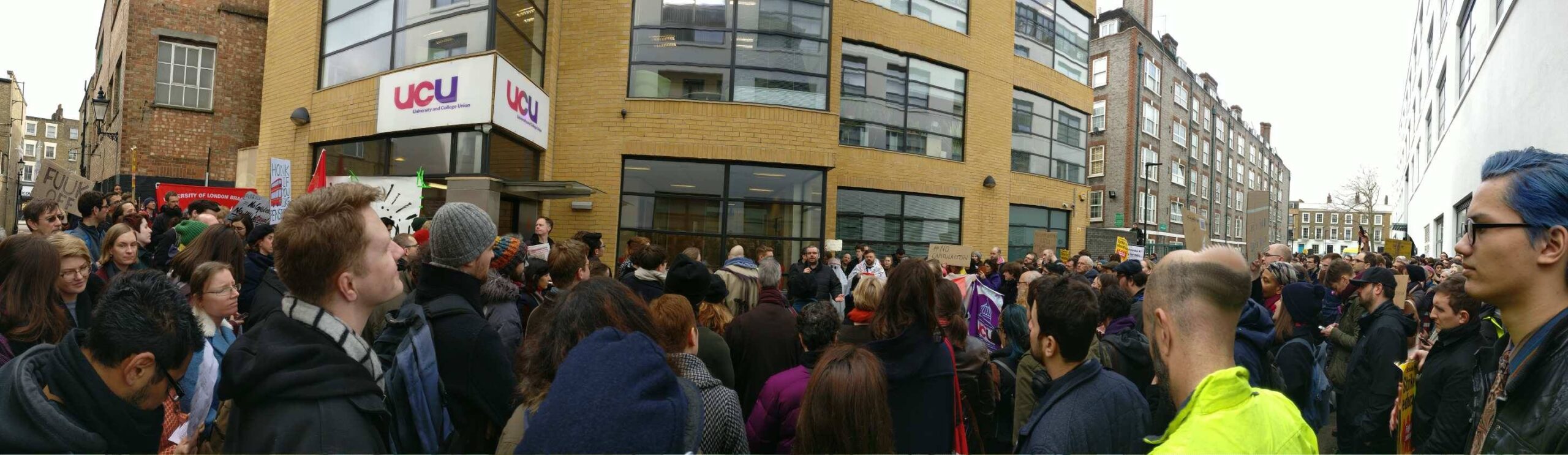 No capitulation protest 13 03 18