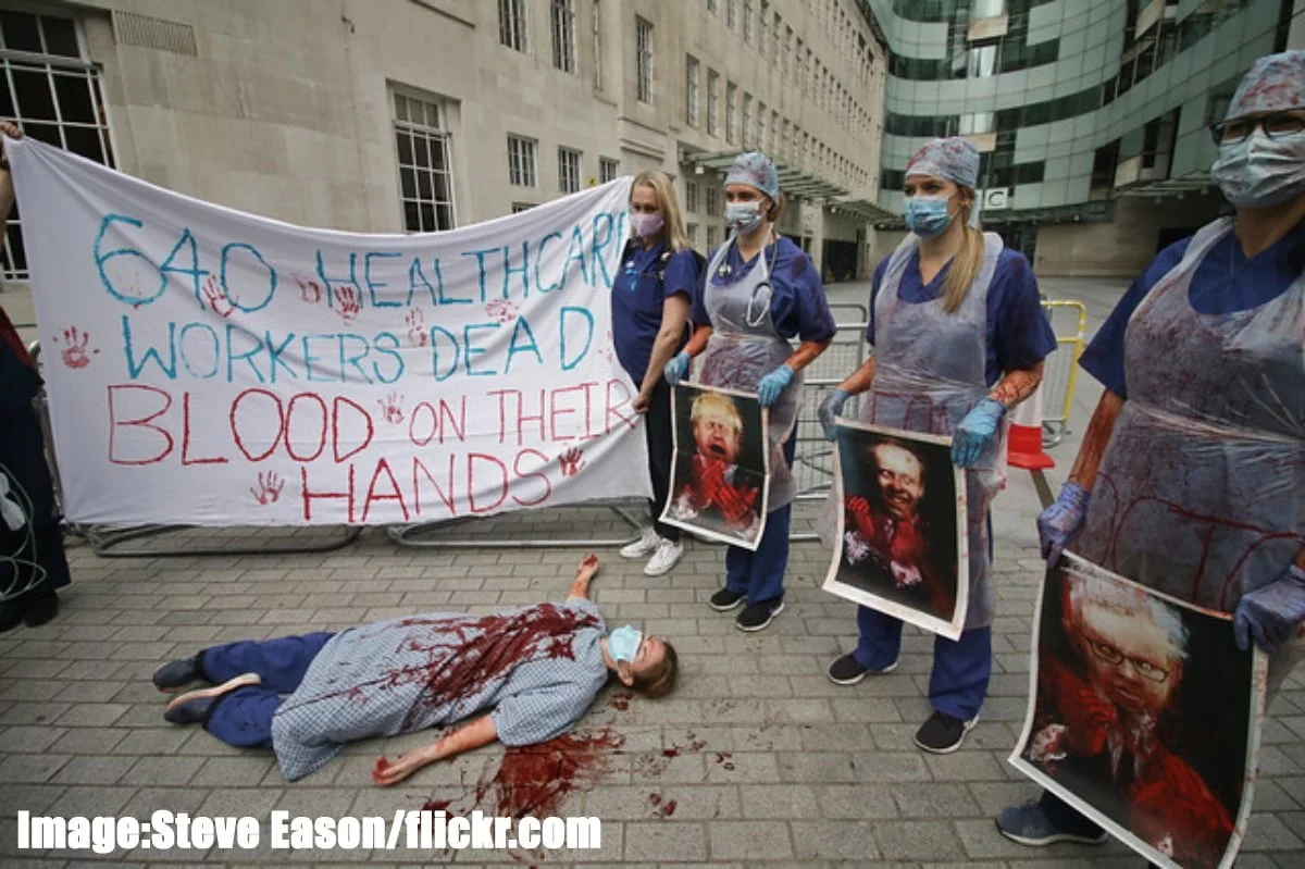 NHS_workers_on_the_frontline