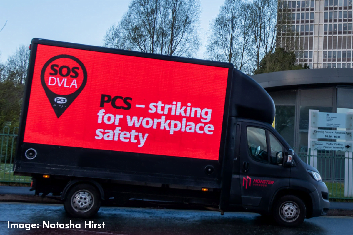 DVLA workers on strike: Support for the fight for safe workplaces!