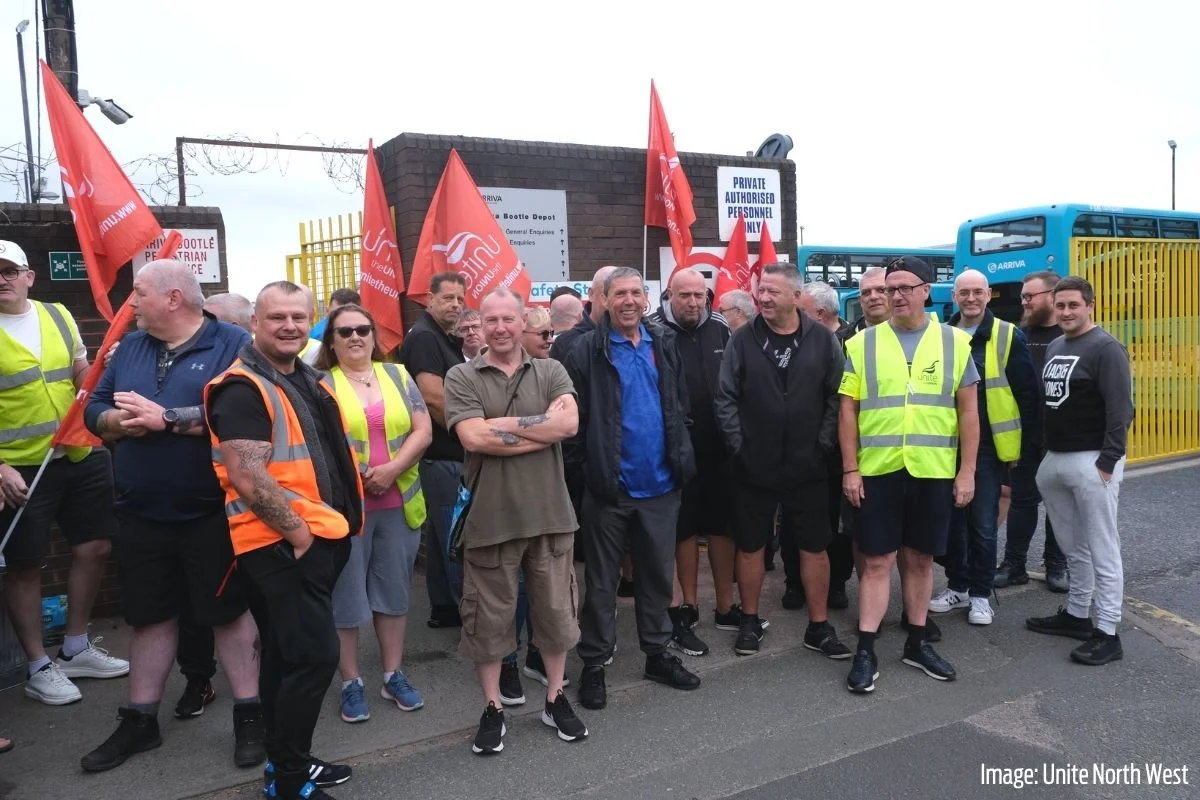 Arriva_bus_strike_North_West_Unite_1