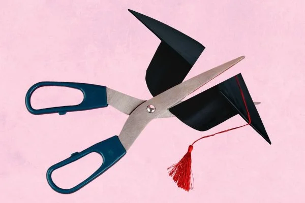 Graduate cap cut