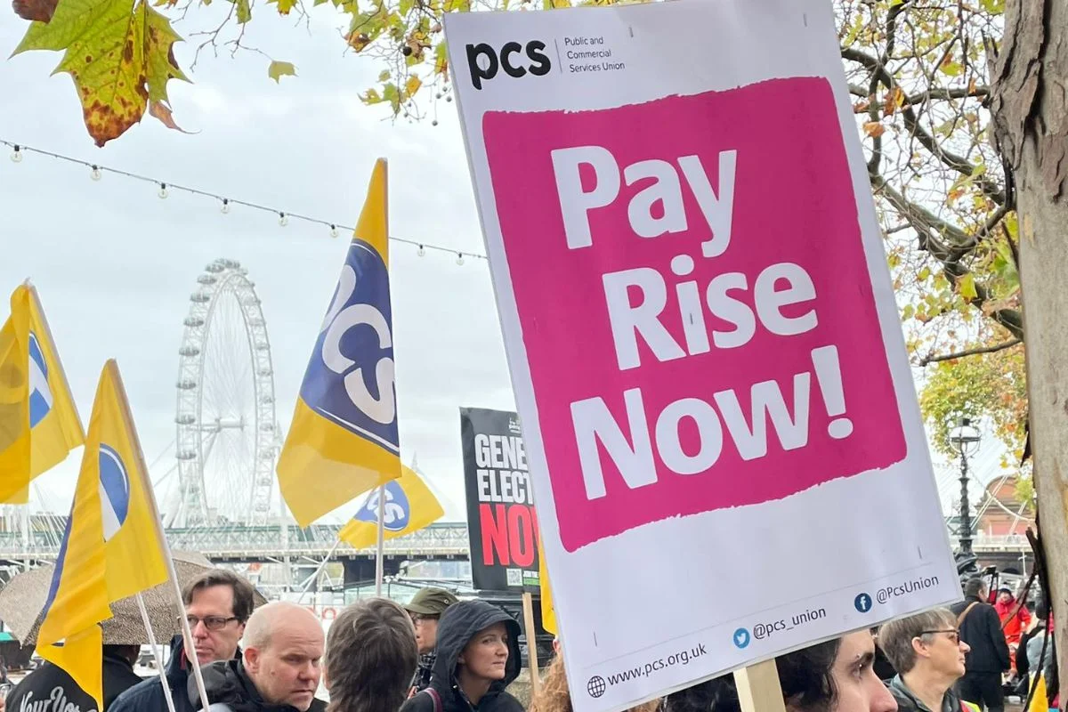 PCS pay rise now