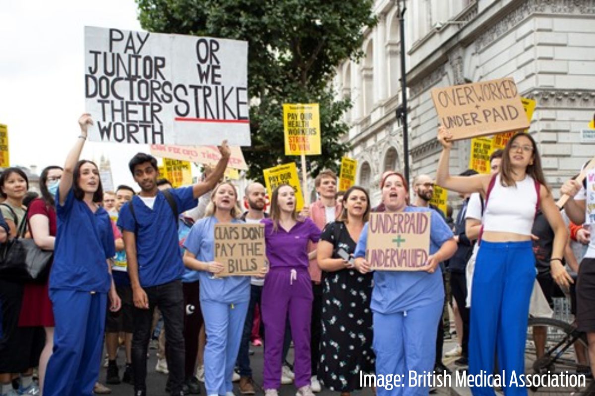 BMA junior doctors strike low-res