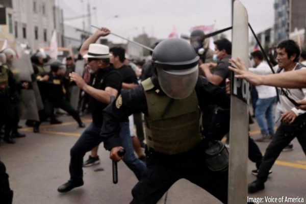 Solidarity with Peruvian workers and peasants! Down with the coup!