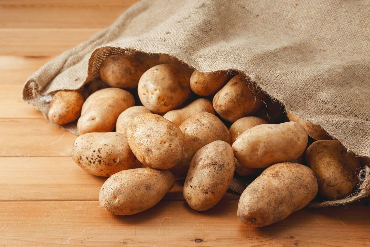 Communism is potatoes? Capitalism is no potatoes!